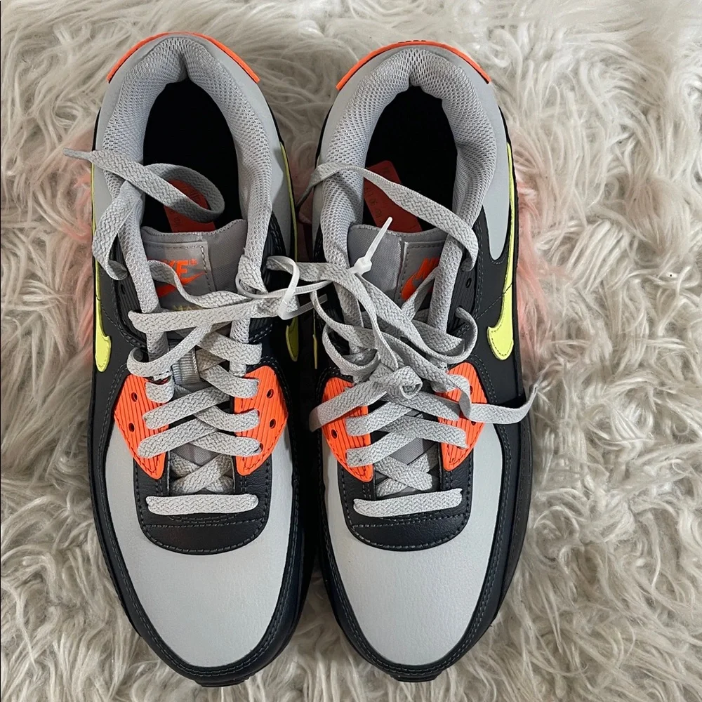 Nike Air Max 90 LTR Sneakers Youth Size 7Y NEW Unisex - Picture 6 of 16